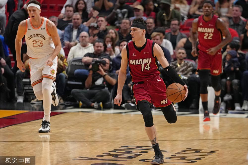 并在关键时 并在关键时